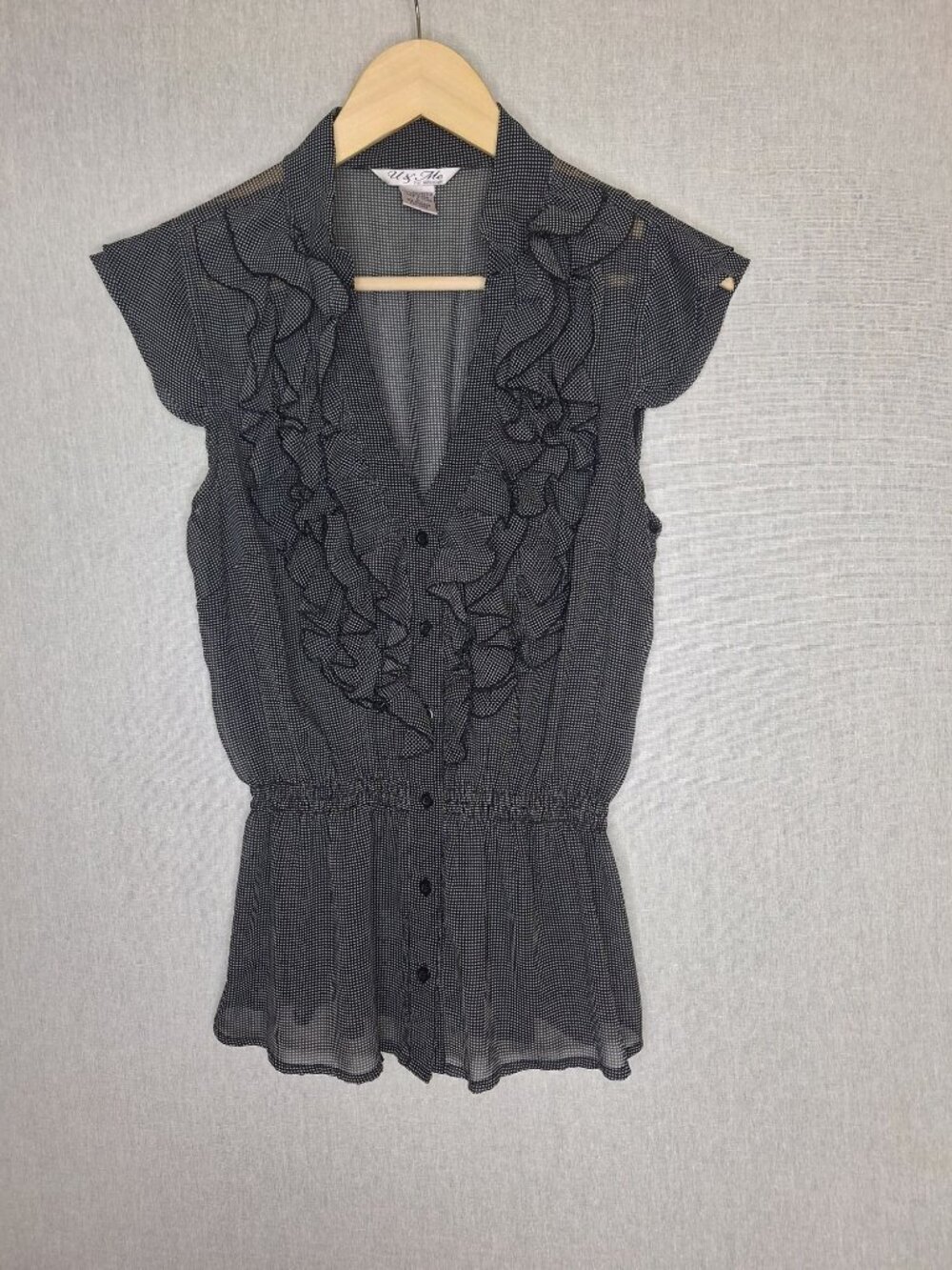 💙 U & Me Millennium Black White Ruffle Blouse Size L Sheer Polka Dot Peplum Top